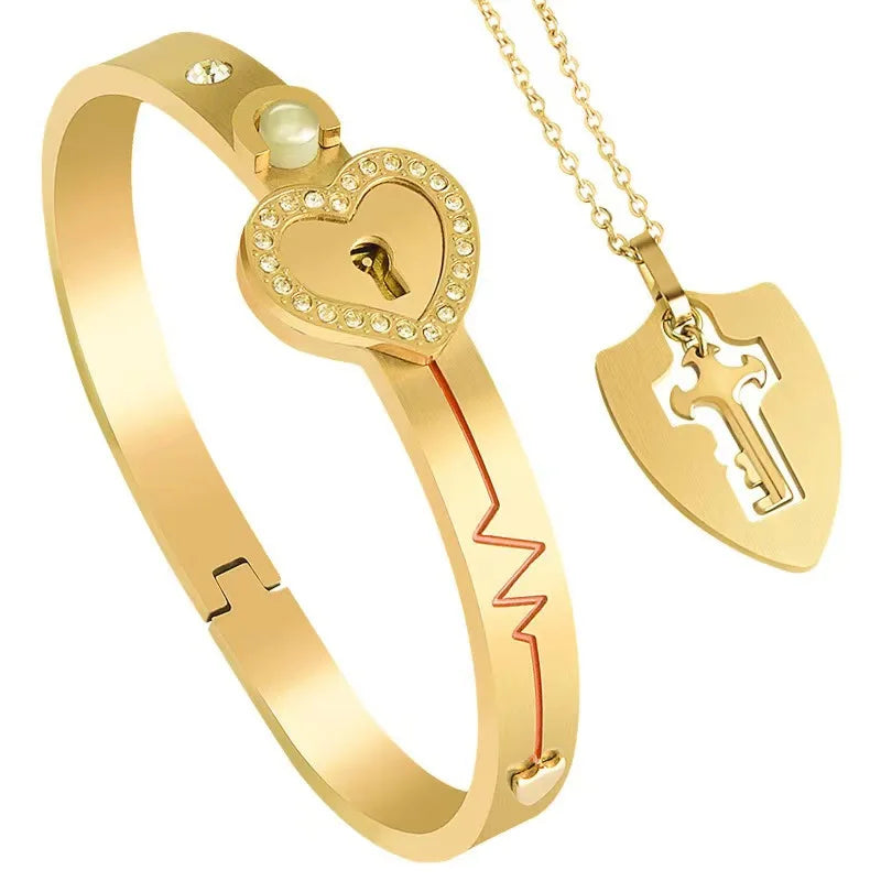 Couples Titanium Steel Jewelry Heart Lock Projection Multilingual Tiara Stainless Steel Alloy Fashionable Valentine's Day Gift