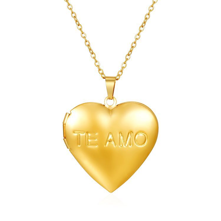 Mirrored Stainless Steel Photo Frame Necklaces DIY Photo Frame Necklaces with Removable Photo Inserts Heart-Shaped Wholesale