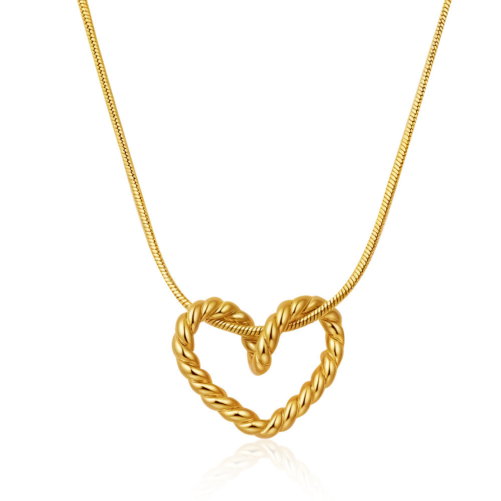 Women's Titanium Steel Necklace Vintage Luxe Minimalist Versatile and Elegant Collar-Length Necklace
