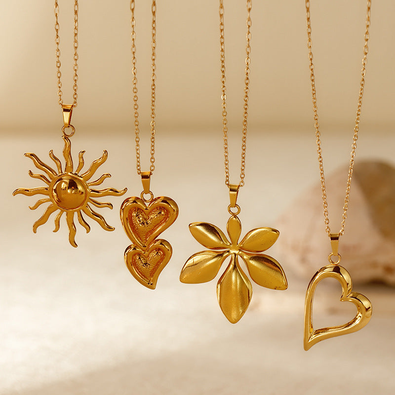 18K Gold-Plated Vintage Titanium Steel Collar Chain Wholesale of Oversized Heart-Shaped Stainless Steel Necklaces