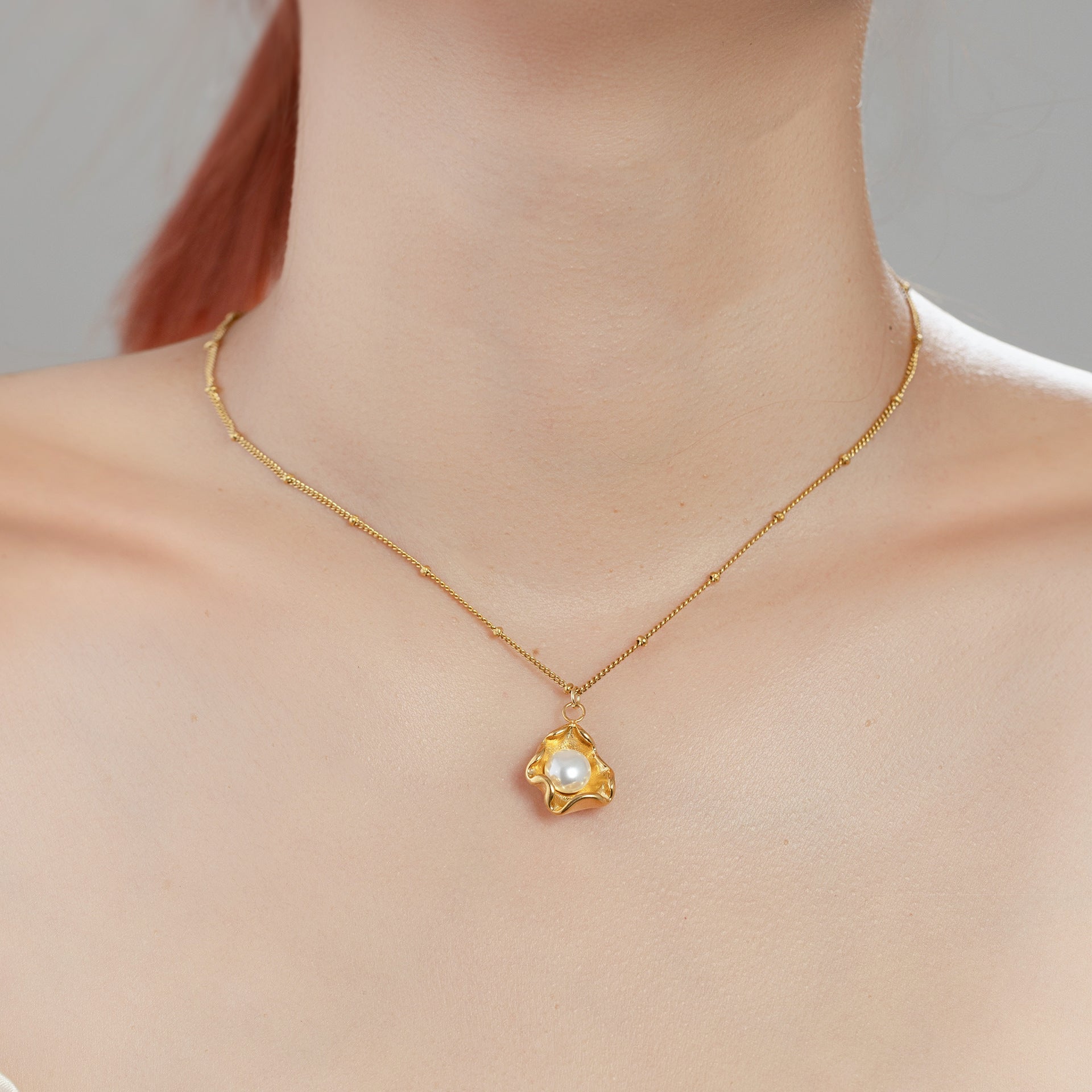 Pearl Collection Necklace Trendy Elegant and Unique Collar-Length Necklace