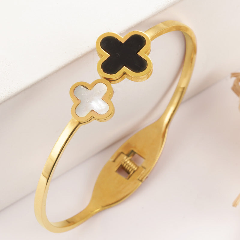 Stainless Steel Open-Ended Bracelet Titanium Steel Four-Leaf Clover Bracelet