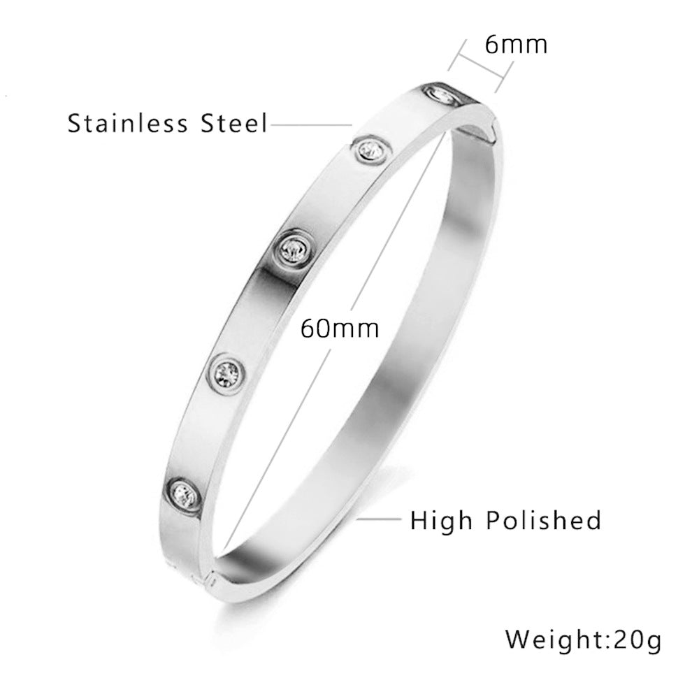 Fade-Resistant stainless steel bracelet 18K Gold-Plated with Diamonds