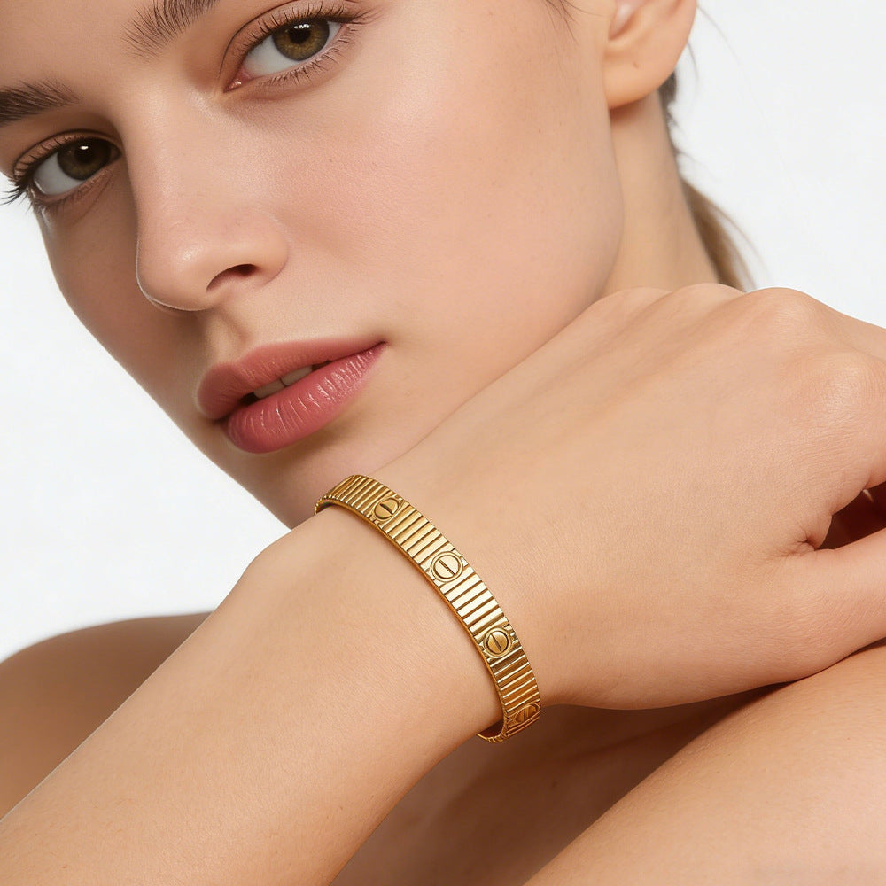 Stainless Steel lover's Bracelets Open-Style Fade-Resistant