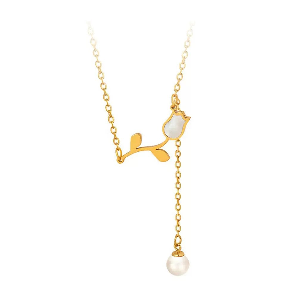 White Pearl and Tulip Titanium Steel Necklace Versatile Necklace with a Sophisticated Design