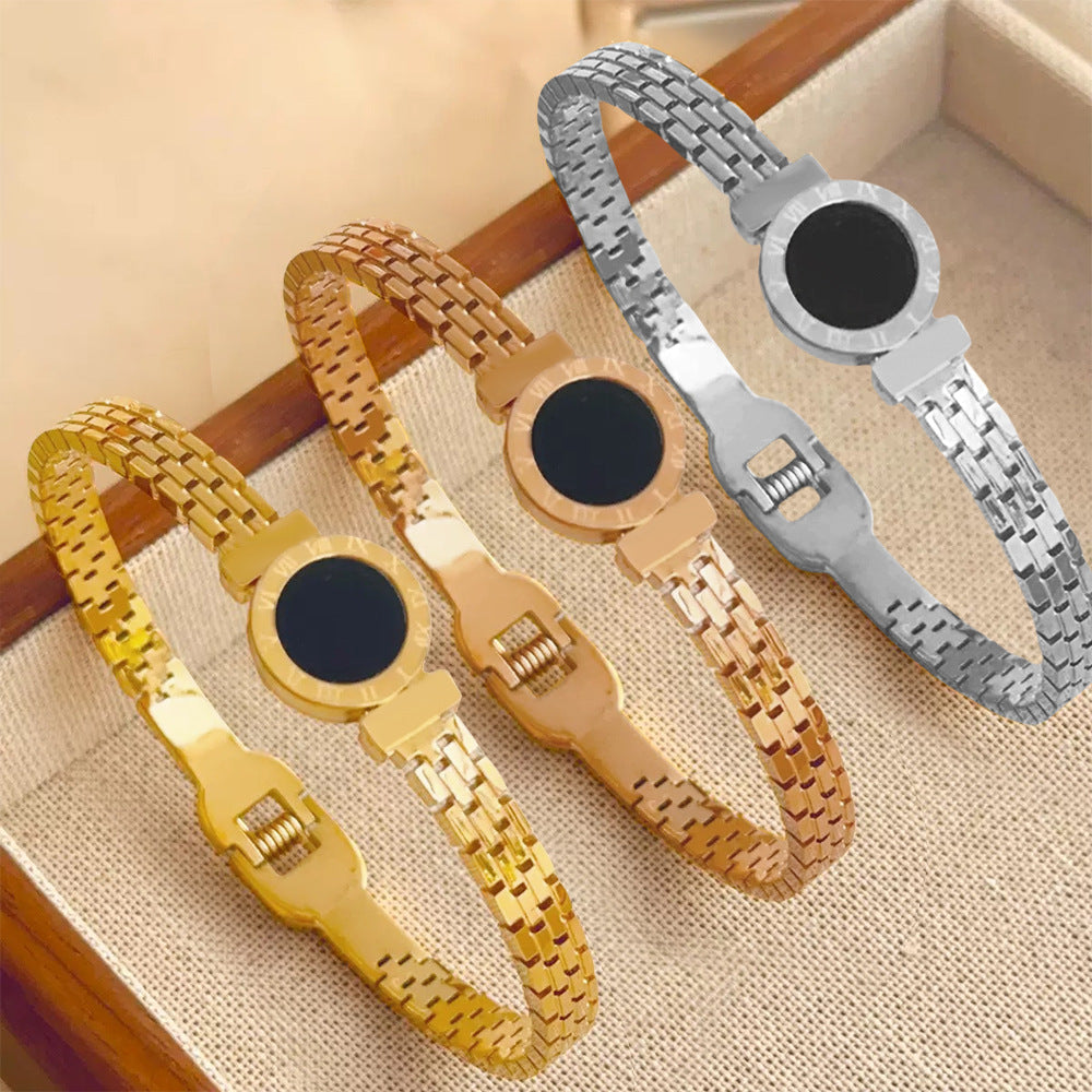 Vintage Roman Numeral Ring Stainless Steel Bracelet Titanium Steel, Fade-Resistant, Spring-Closure Bracelet