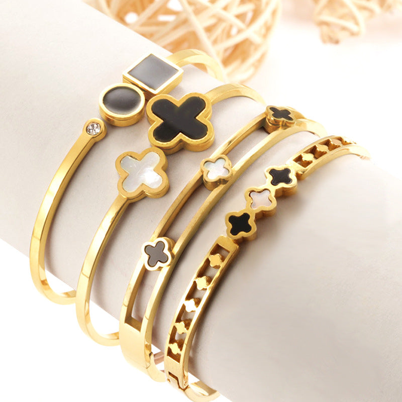 304 Titanium-Steel Bracelet for Best Friends Gold-Plated with Shell and Four-Leaf Clover Inlays