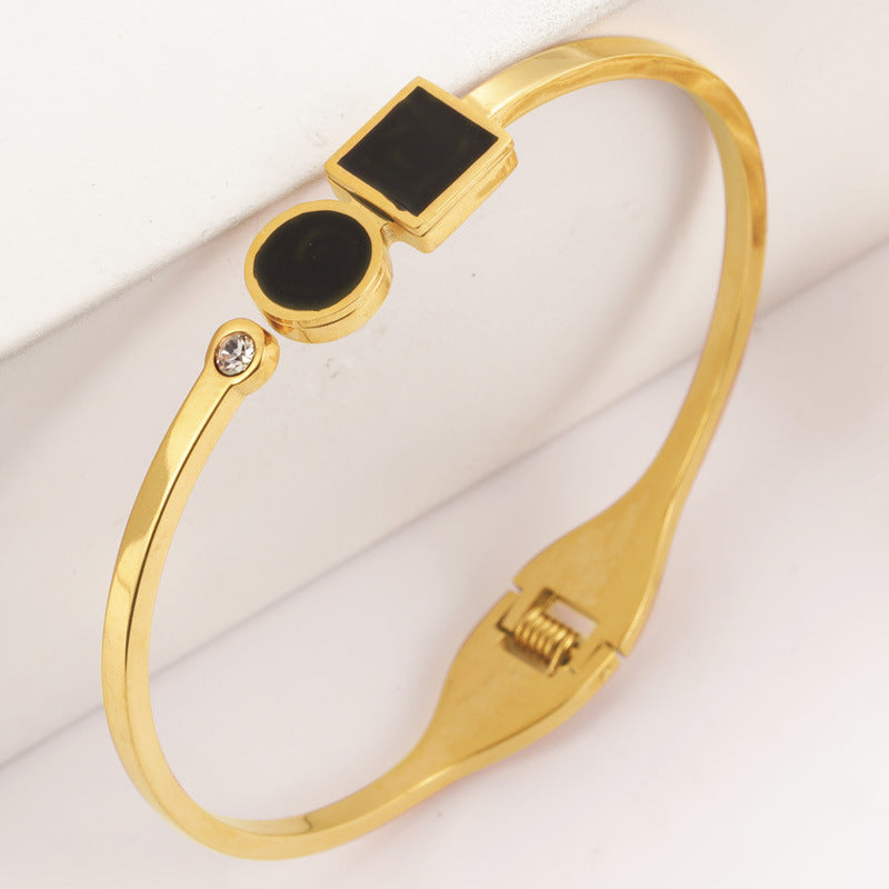 304 Titanium-Steel Bracelet for Best Friends Gold-Plated with Shell and Four-Leaf Clover Inlays