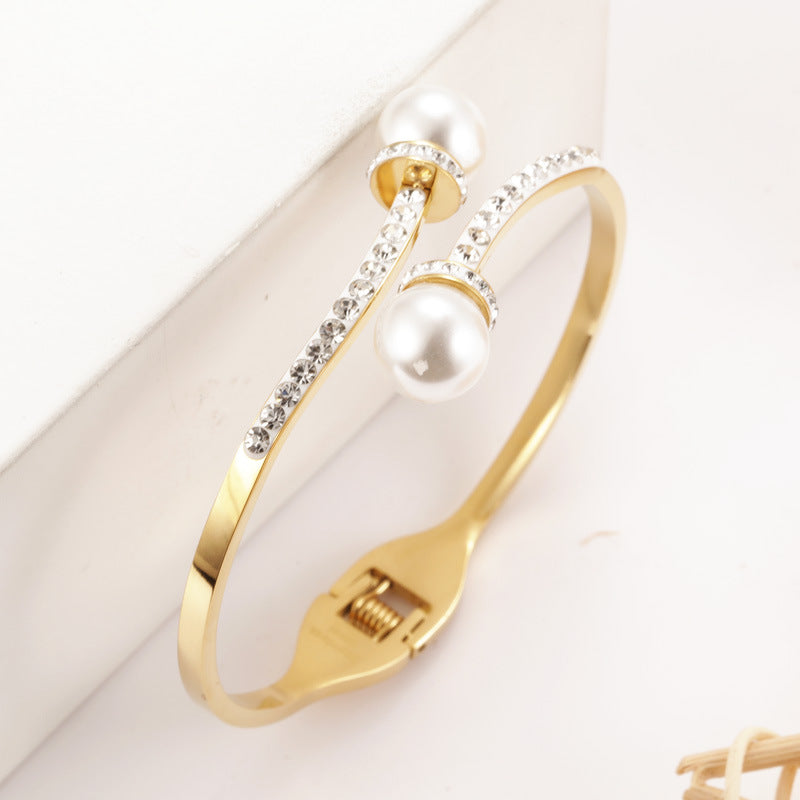 Geometric Pearl and Diamond-Set Rose Gold Titanium Steel Bracelet