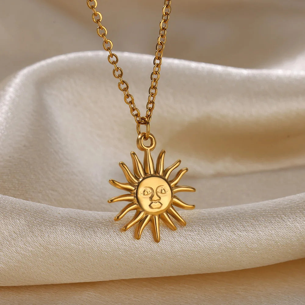 Stainless Steel Geometric Necklace For Women Fashion Sun Sunflower Pendant Clavicle Chain Aesthetic Jewelry