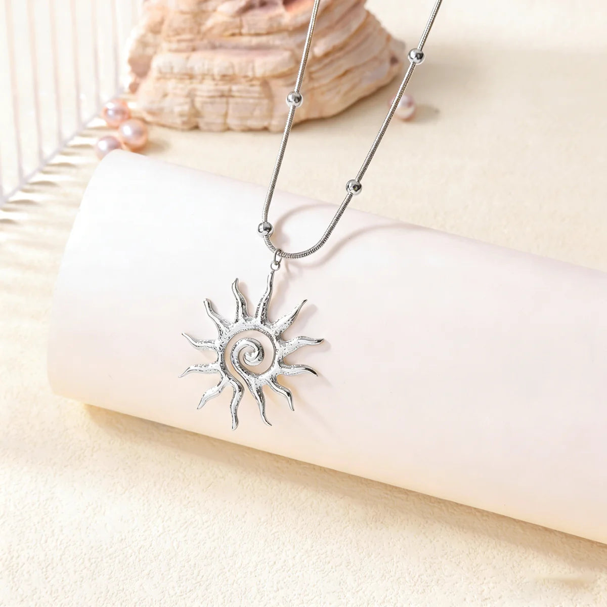 Stainless Steel Geometric Necklace For Women Fashion Sun Sunflower Pendant Clavicle Chain Aesthetic Jewelry
