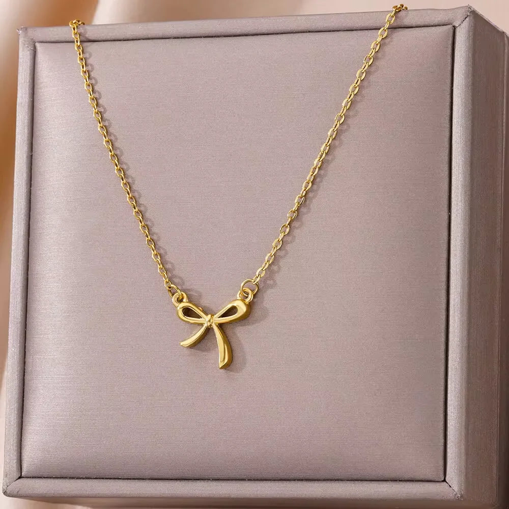 Stainless Steel Geometric Necklace For Women Fashion Sun Sunflower Pendant Clavicle Chain Aesthetic Jewelry