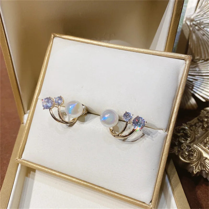 Korean Earing Pearl Claw Ear Hook Clip Earrings for Women Gold Color Zircon Crystal Earrings
