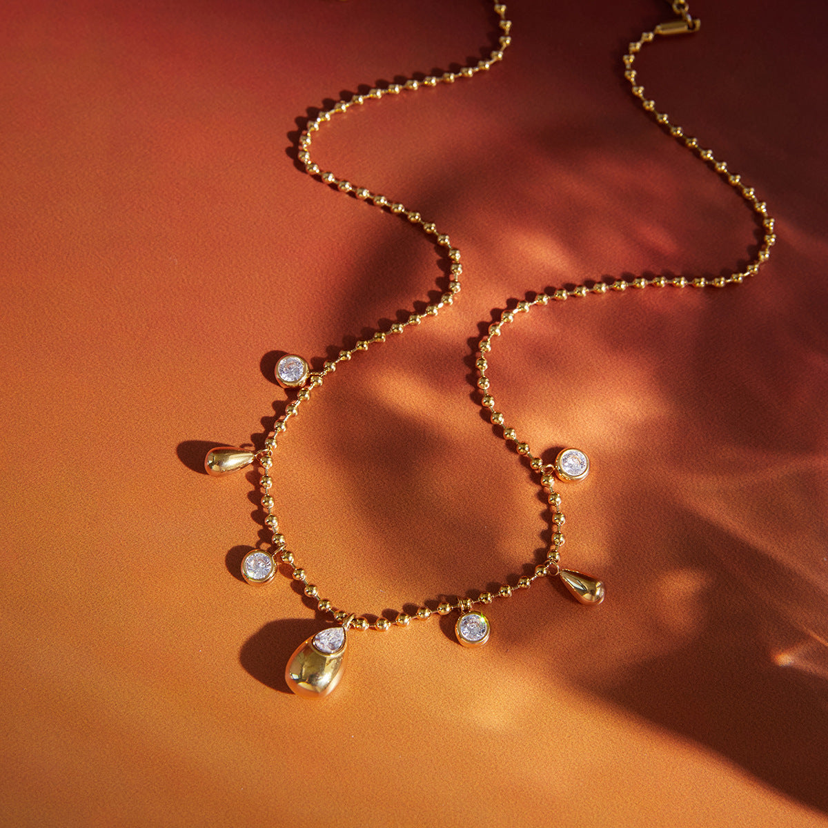 Zircon Necklace - Luxurious and Exclusive Cross-border Small-scale Collar Chain Made of Stainless Steel - High-end Accessory