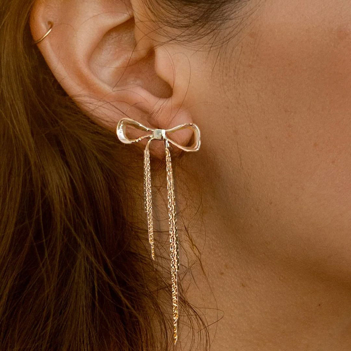 Elegant New Trendy Bow Earrings 18k Gold Plated Earrings Hypoallergenic Tassel Long Chain Fashion Stud Earrings