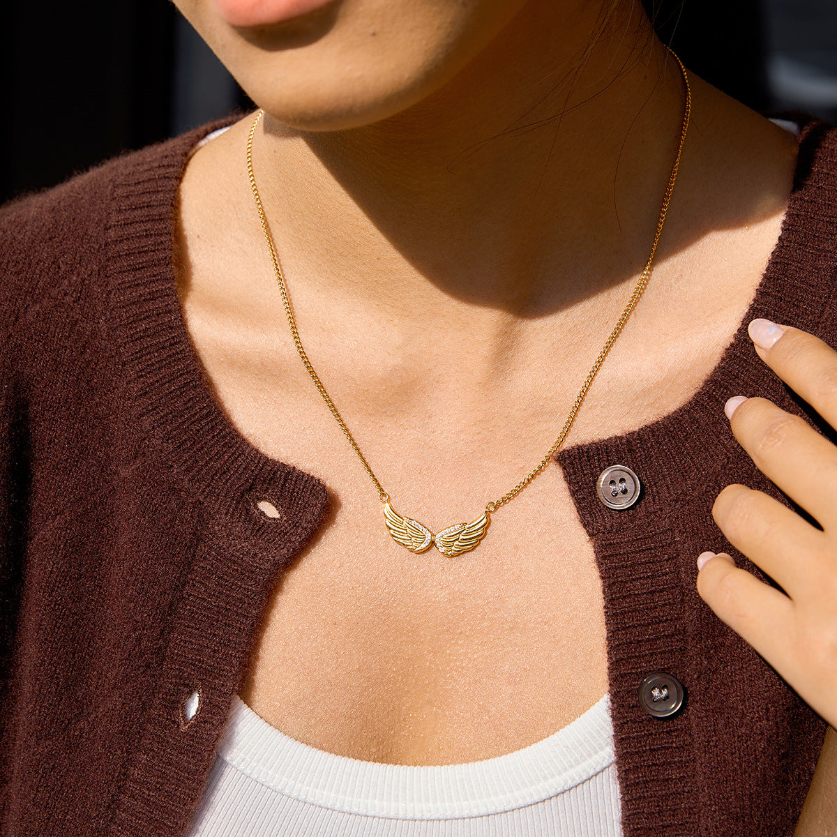 Stainless Steel 18K Gold Plated Pendant Necklace Lab Created Zircon Wing Design Adjustable Link Chain Classic Style for Women