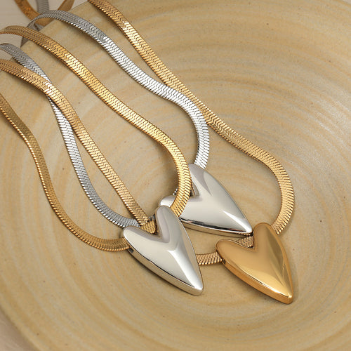 Best-selling 18K Gold Plated Stainless Steel Heart-Shaped Christian Pendant Necklace Trendy Collar Chain Unisex