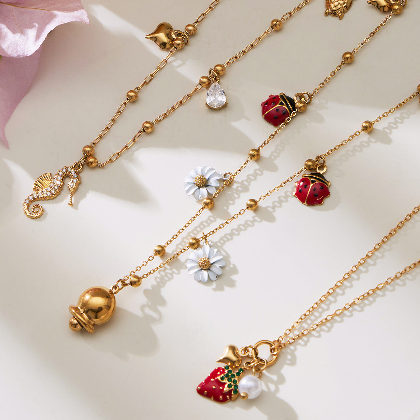 Customizable 18K Gold Plated Stainless Steel Crown Shape Trendy Unisex Women's Charm Necklace with Zircon Resin Party Gift