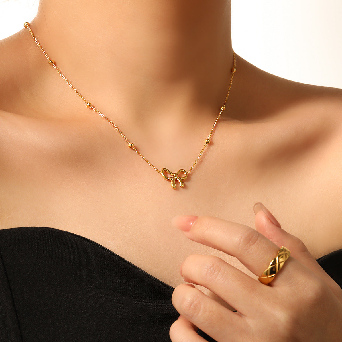 Women's Elegant 18K Gold Plated Stainless Steel Butterfly Bow Pendant Choker Link Chain Necklace Trendy Jewelry Gift