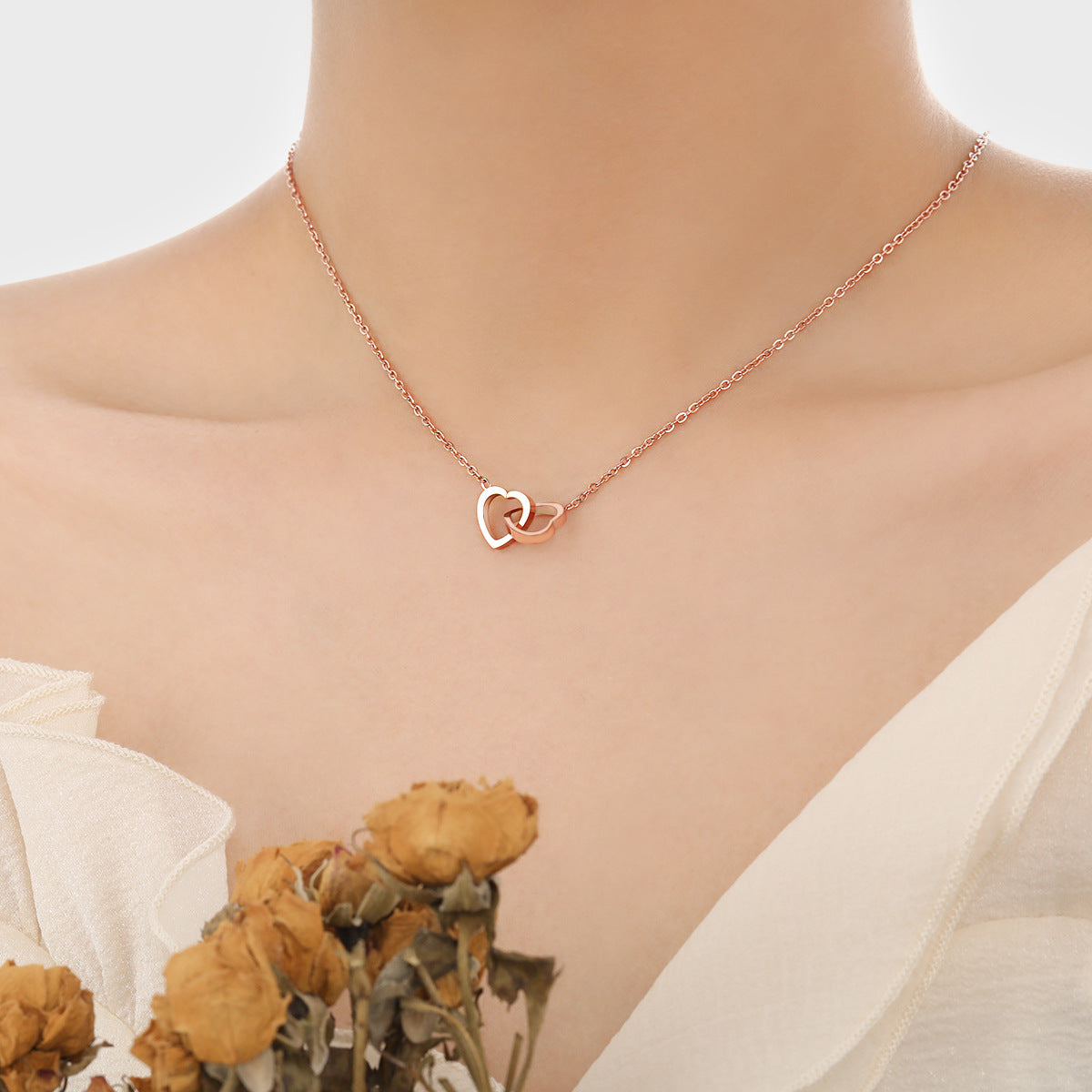 Wholesale Stainless Steel Double Heart Connected Pendant Necklace Gold Trendy Classic Fashion Chain Jewelry Unisex Gift Party