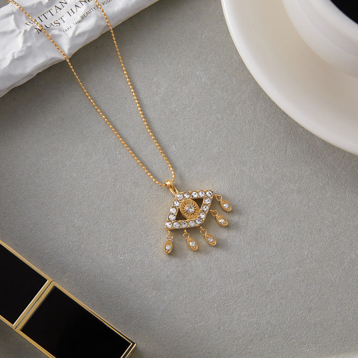 Customizable 18K Gold PVD Stainless Steel Eye Zirconia Pendant Necklace Cute Link Chain Vintage Religious Gift Diamond Pearl