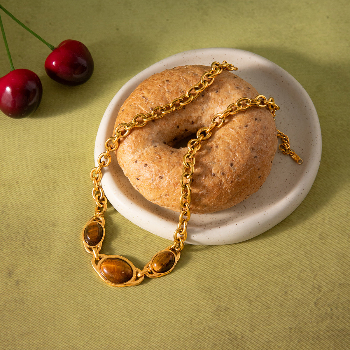 Women's Trendy Stainless Steel 18k Gold PVD Necklace with Natural tiger Eye Stone Pendant Link Chain Fashion Jewelry for Parties