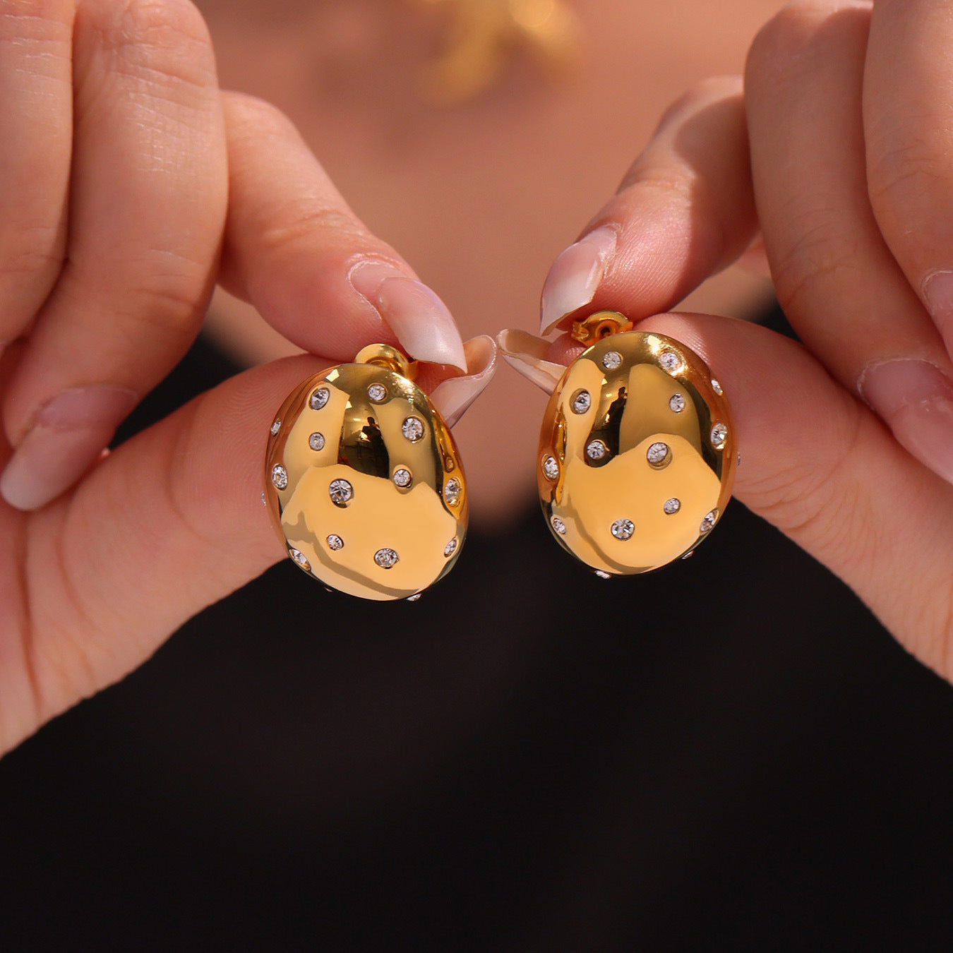 Chunky 18K Gold Plated Tear Drop Stainless Steel Stud Earrings Wholesale Hollow Zirconia Pearl Waterdrop Trendy Women's Party