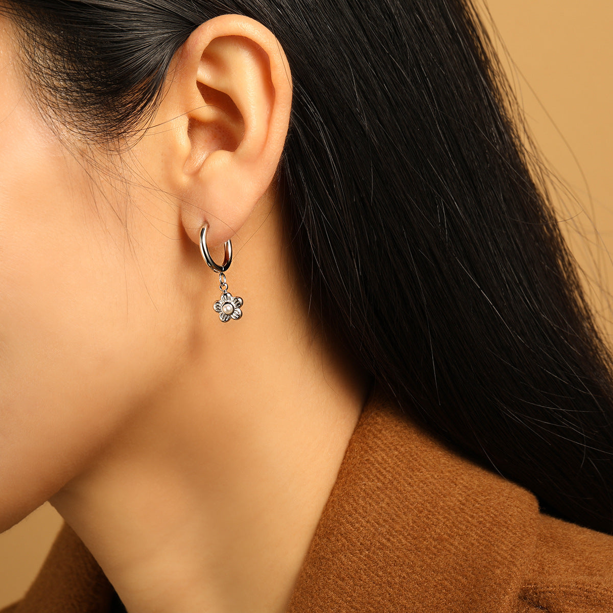 Customizable Stainless Steel 18K Gold Plated Pearl Flower Drop Earrings Trendy Fashion Jewelry for Women Party Waterproof