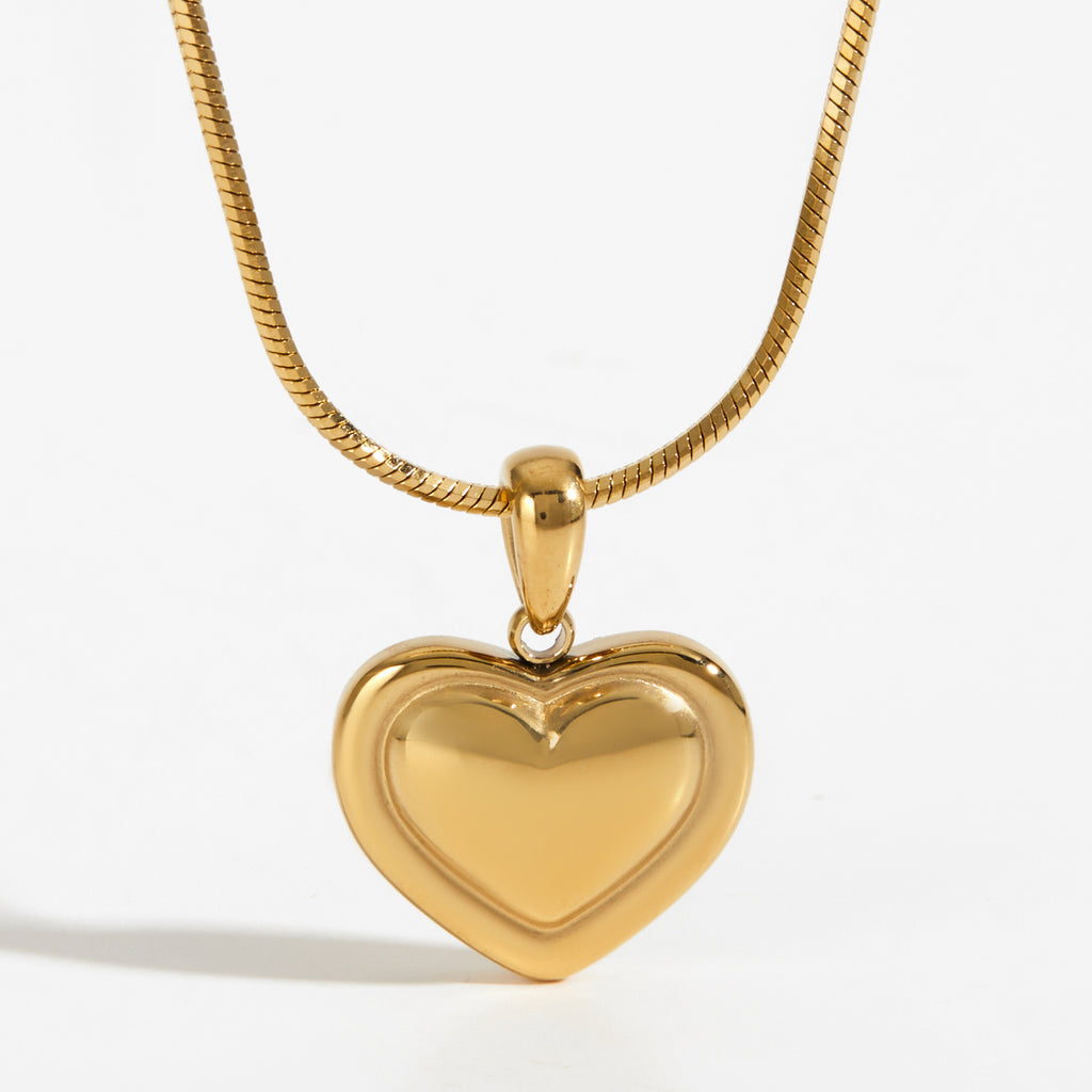 Trendy 18K Gold Plated Stainless Steel Rope Chain Heart Pendant Necklace for Women Party Gift Wholesale