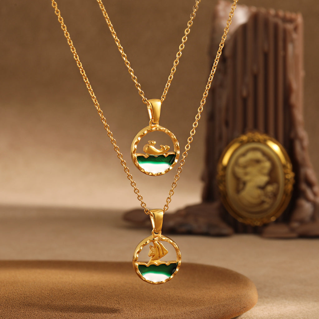 Vintage Unisex Stainless Steel 18K Gold Plated Resin Sea Animal Pendant Necklace with Link Chain-Party Gift