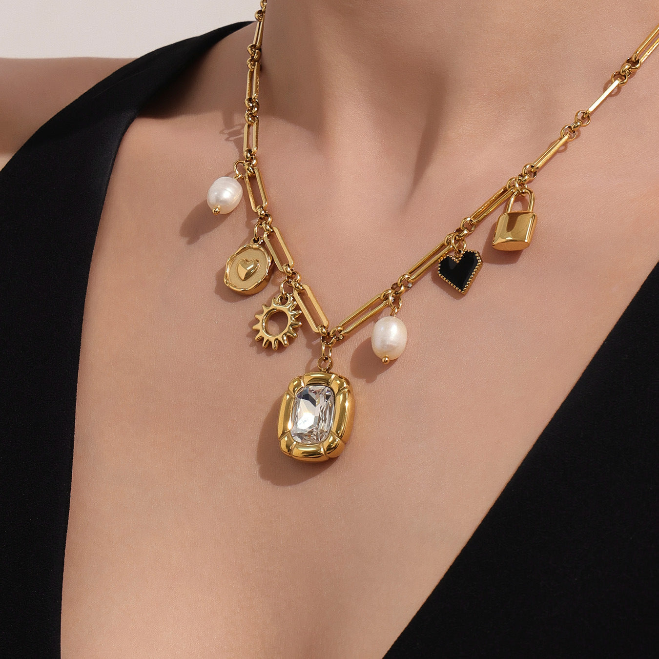 Fashionable Women's Stainless Steel Necklace with Real Gold PVD Plating Pearl Zircon Heart Charm Link Chain Gift Jewelry