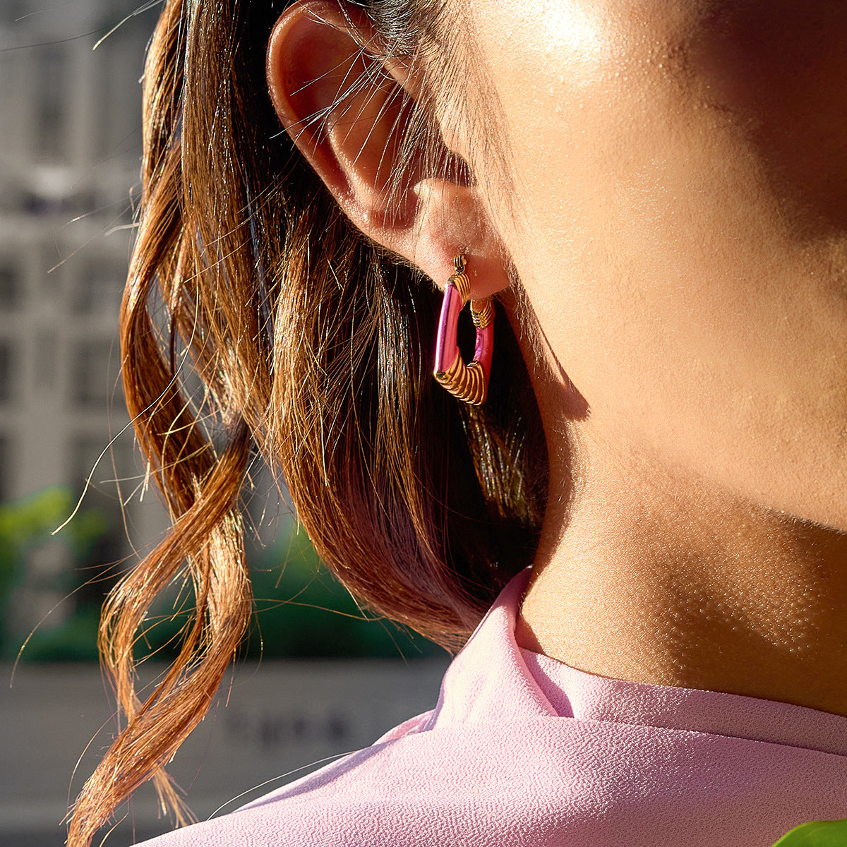 Customizable 18k Gold PVD Plated Stainless Steel Hoop Earrings Trendy Magenta Color Enamel for Party Girls Fashion Accessory