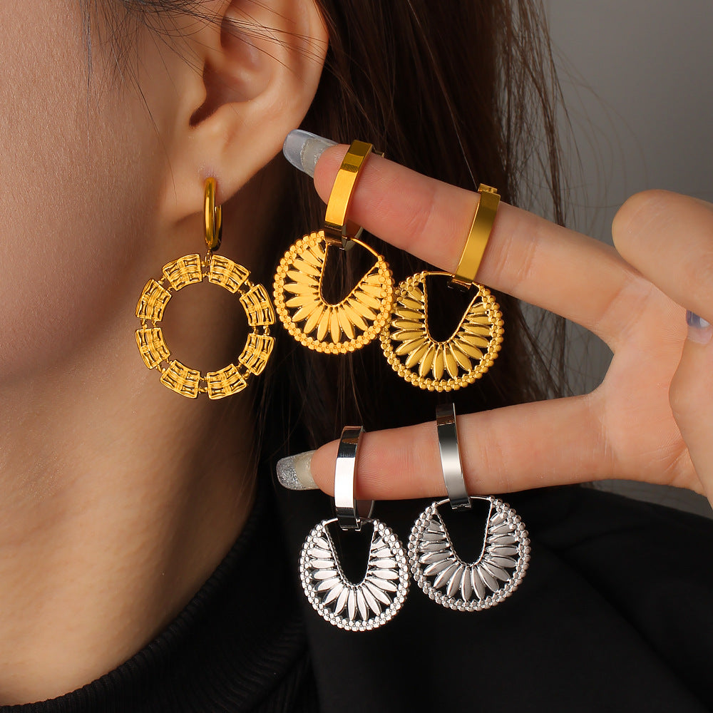 Wholesale Stainless Steel 18k Real Gold Pvd Drop Earrings for Girls Multiple Designs Fashion Jewelry Earrings Waterproof No Rust
