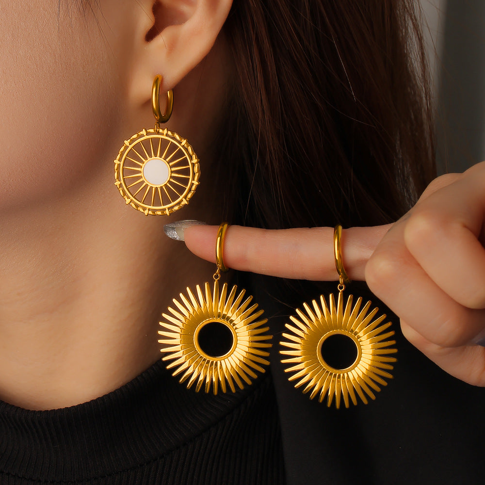 Wholesale Stainless Steel 18k Real Gold Pvd Drop Earrings for Girls Multiple Designs Fashion Jewelry Earrings Waterproof No Rust