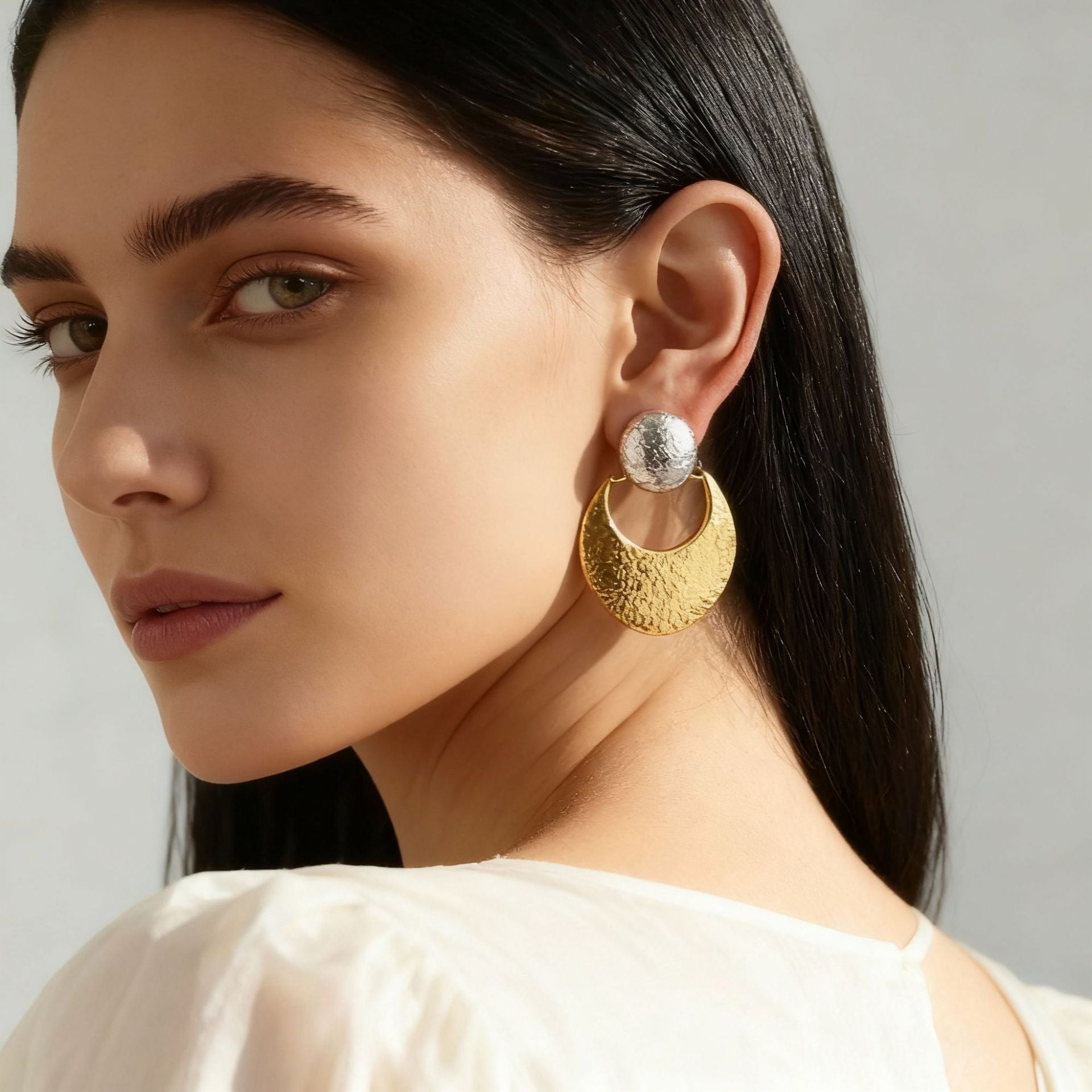 Wholesale Stainless Steel 18k Real Gold Pvd Drop Earrings for Girls Ball Moon Design Fashion Jewelry Earrings Waterproof No rust
