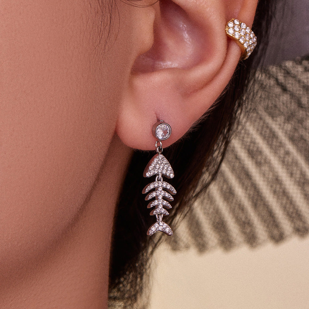 Stainless Steel 18K Gold PVD Plated Fish Stud Earrings Waterproof Hypoallergenic Tarnish-Free White Zircons Trendy Fashion Party