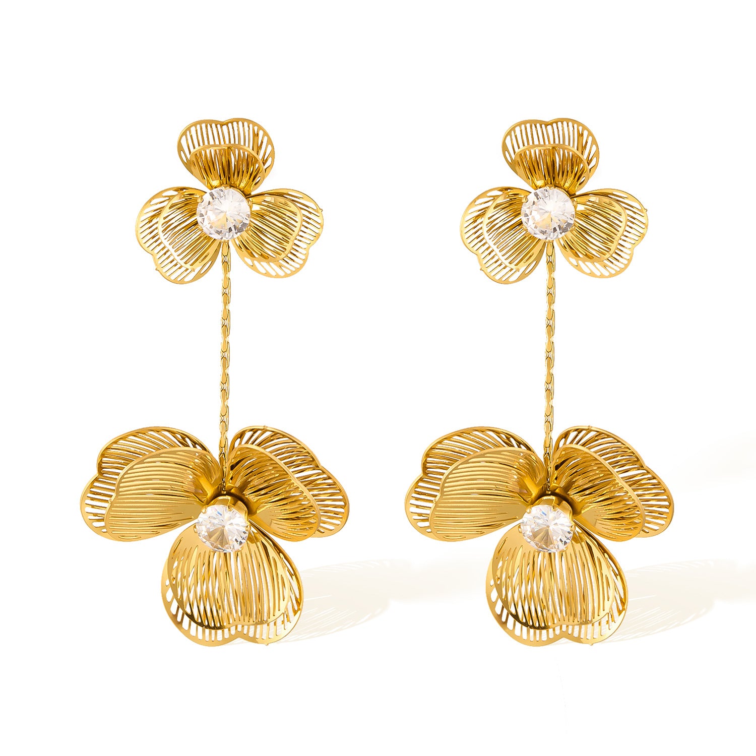 Wholesale Real Gold Plated Waterproof Stainless Steel Flower Drop Earrings with White Zircons Fashion Accessory for Brides