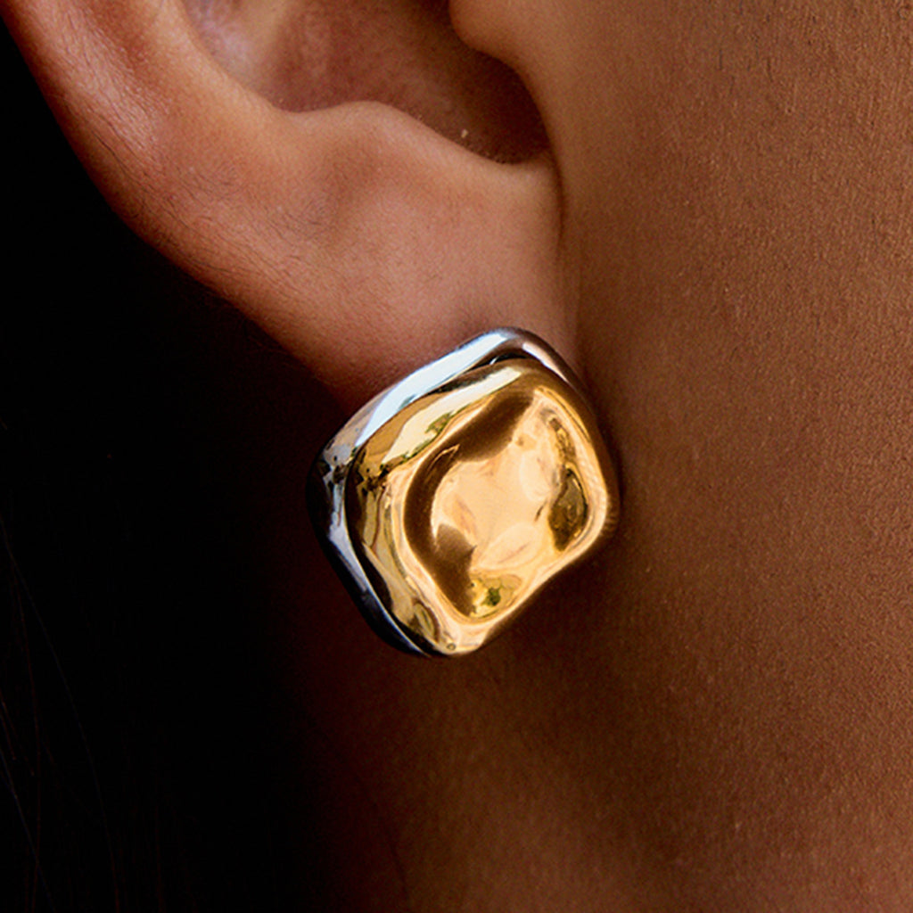 Wholesale 2 Tone Stainless Steel Stud Earrings Real Gold PVD Plated Fashion Accessory