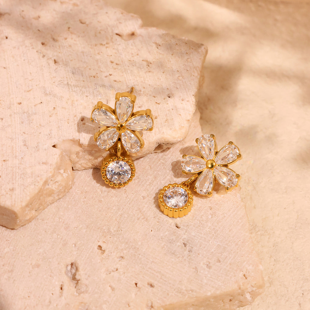 White Zircon Flower Drop Earrings Brides Waterproof Stainless Steel Jewelry with Real Gold Plating Wholesale Fashion Accessory