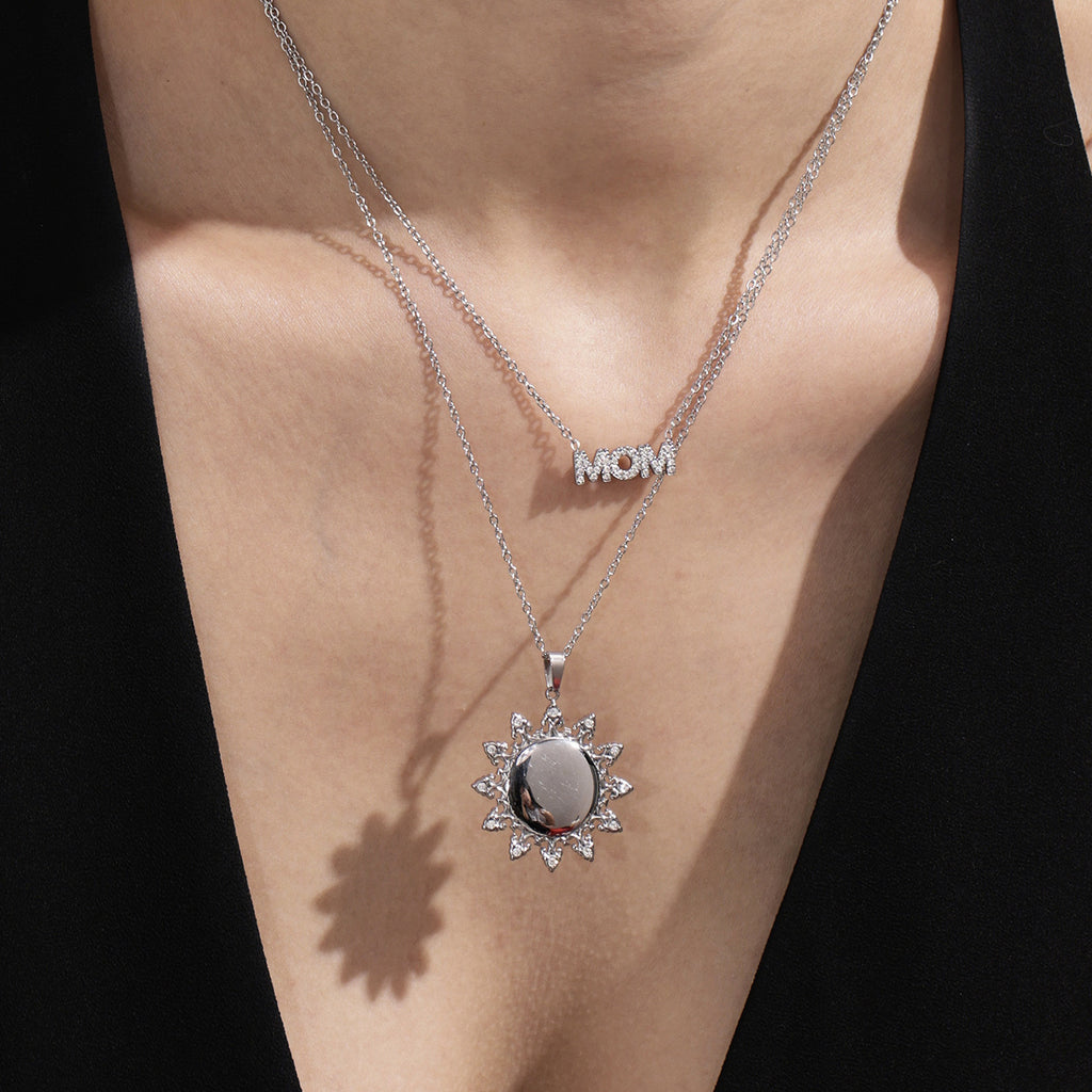 Best Gift Stainless Steel Sun Pendant Necklace for Women Mom Real Gold PVD Plated White Zircons Link Chain for Party Occasions