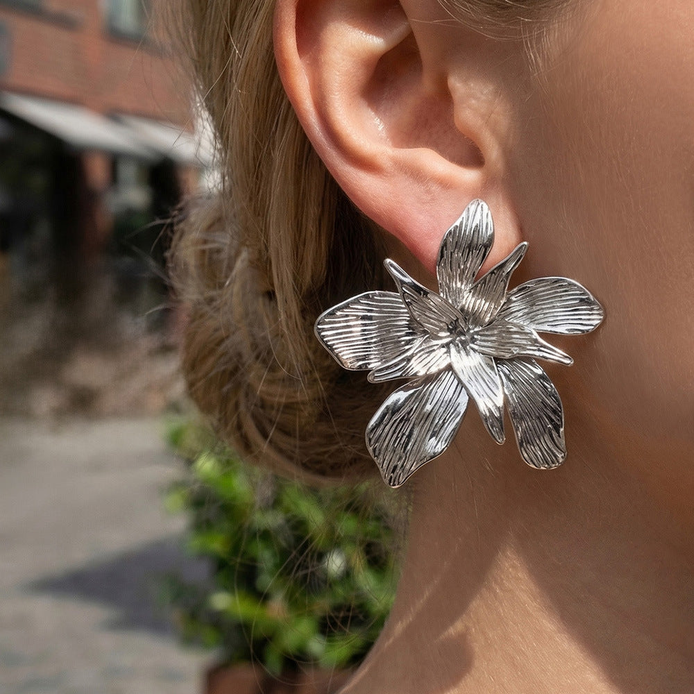 Stainless Steel 18K Gold Plated Large Flower Earrings Fashion Jewelry Wholesale Waterproof Hypoallergenic Luxury Designer Gift