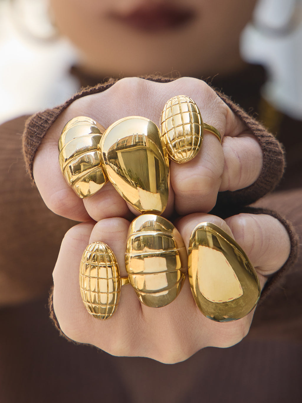 High Polished Stainless Steel Gold Ring for Women 2026 New Arrival  Water Drop Carved Oval Shape Fashion Jewelry Wholesale