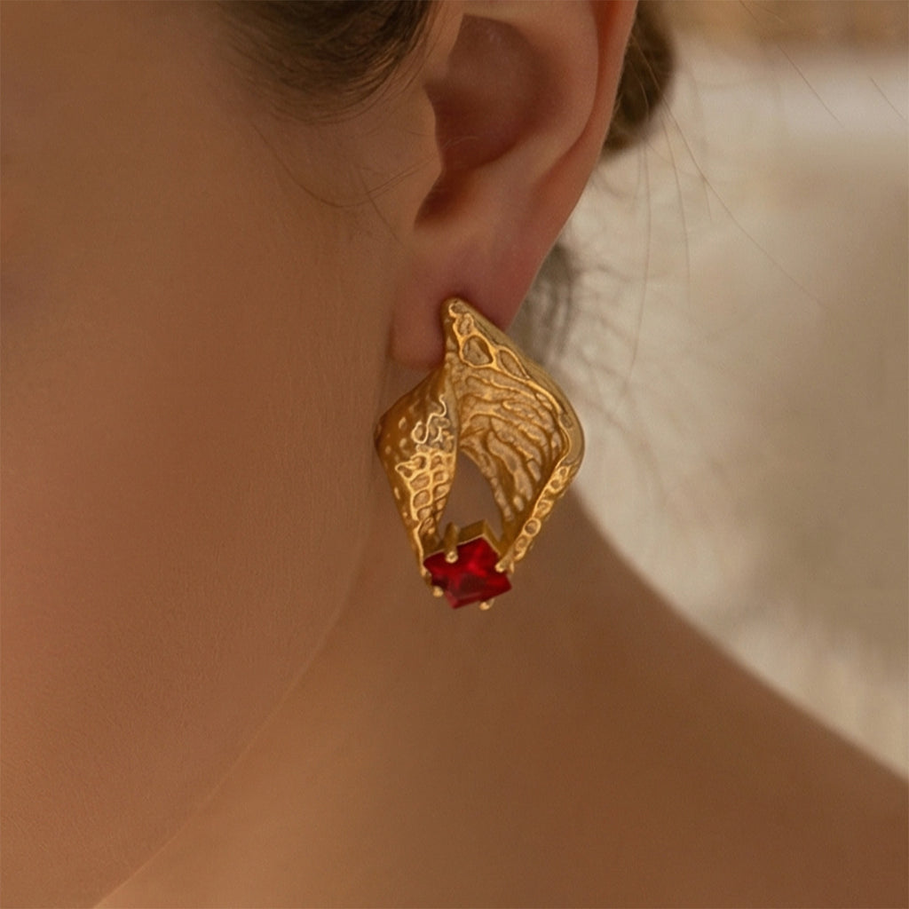 Fashion Designer Conch Stainless Steel  Earrings 18K Gold Plated  5A CZ Elegant Light Luxury Jewelry for Daily Wear