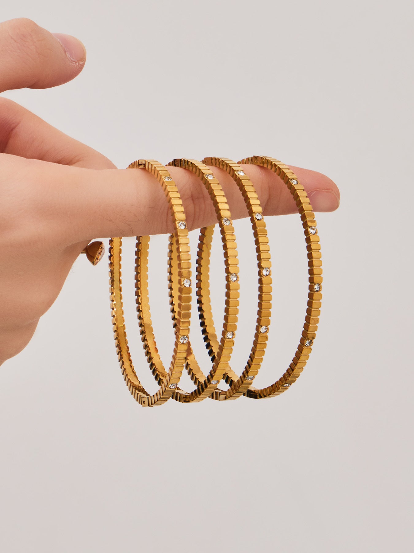Hot Sale Fashion Geometric Square Zircon Bangle, Stackable Bangle for Women in Stock Now