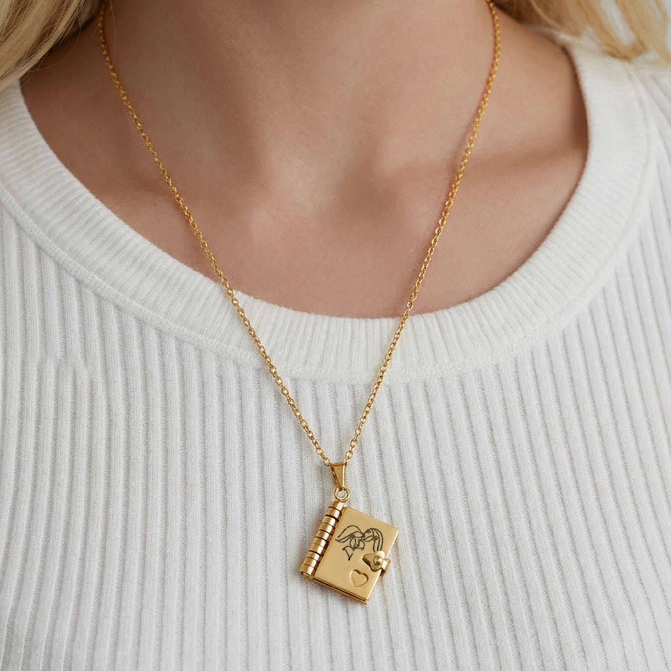 Enigma Sweet Home Series Pearl Book Pendant Clavicle Chain 18k Gold Plated Stainless Steel Sporty Necklace