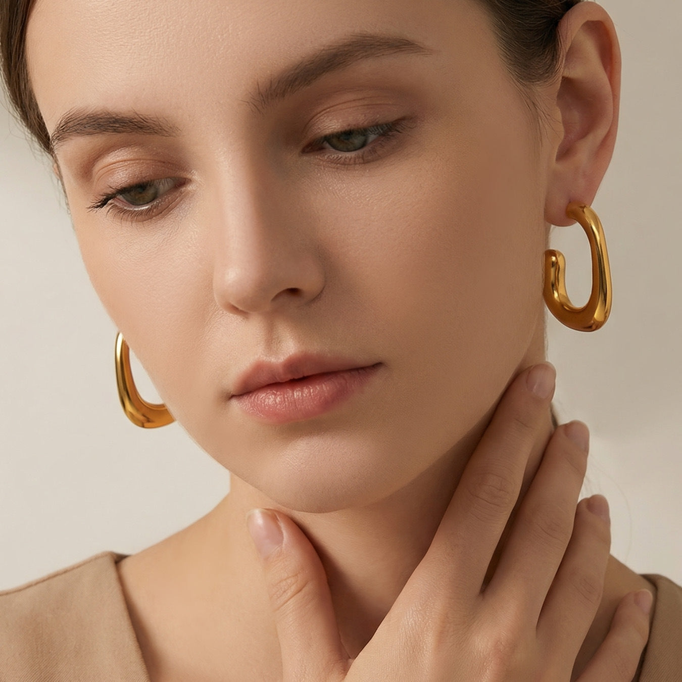 2026 Trendy Minimalist C Shape Earrings 18K Gold Plated Irregular Hoop Versatile Daily Wear Stainless Steel Earrings for Women