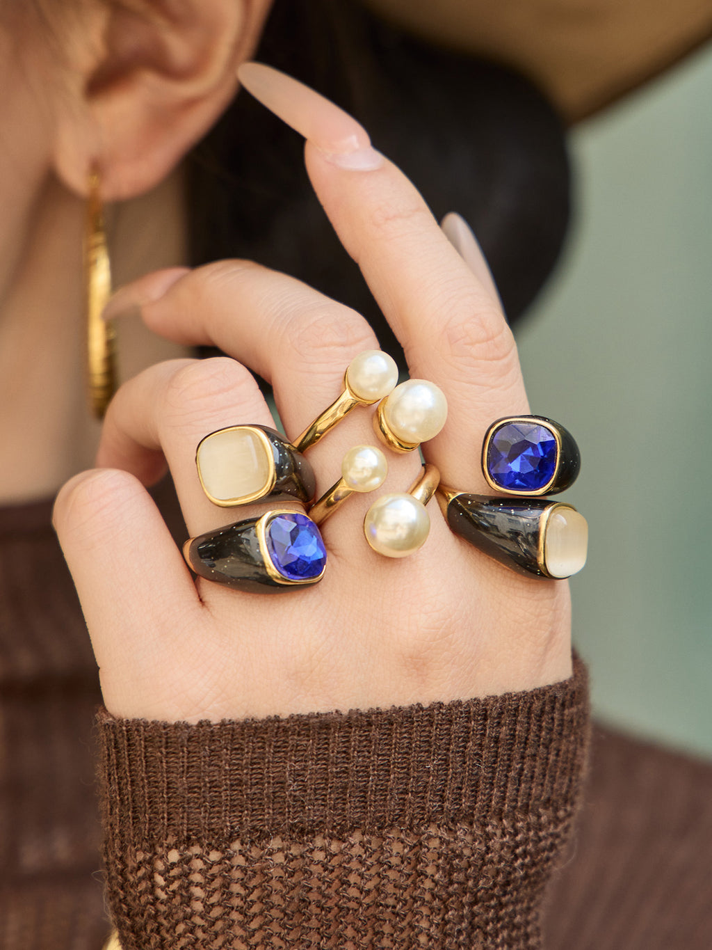 OEM Custom Logo Stainless Steel 18K Gold Blue Cat Eye Stone Enamel Imitation Pearl Jewelry Factory Direct Supply