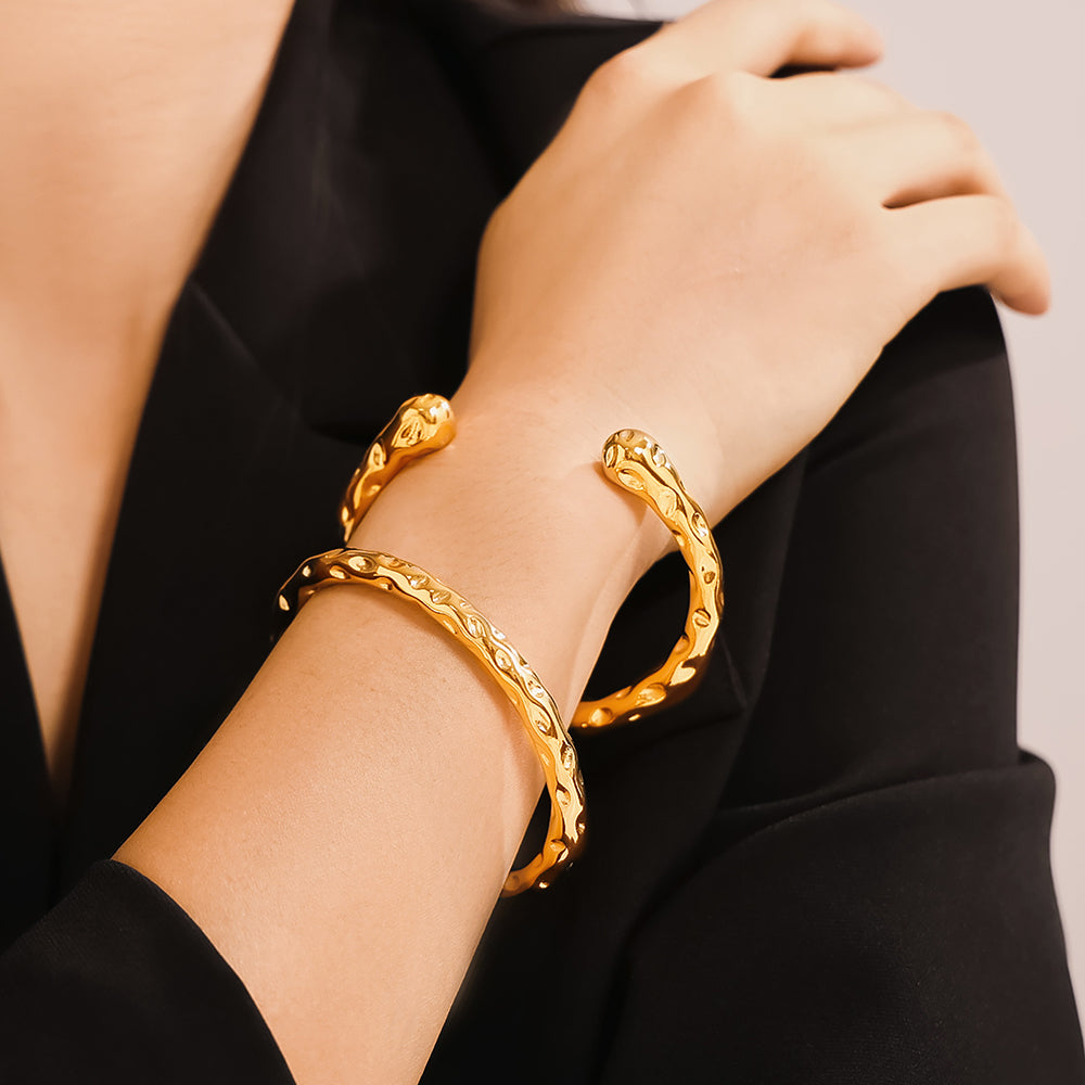 Fashion INS Style Small Open Irregular Hammer Bracelet Stainless Steel Plated 18K Gold Simple Retro Hand Jewelry