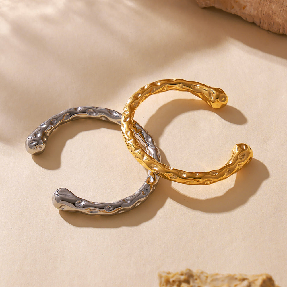 Fashion INS Style Small Open Irregular Hammer Bracelet Stainless Steel Plated 18K Gold Simple Retro Hand Jewelry
