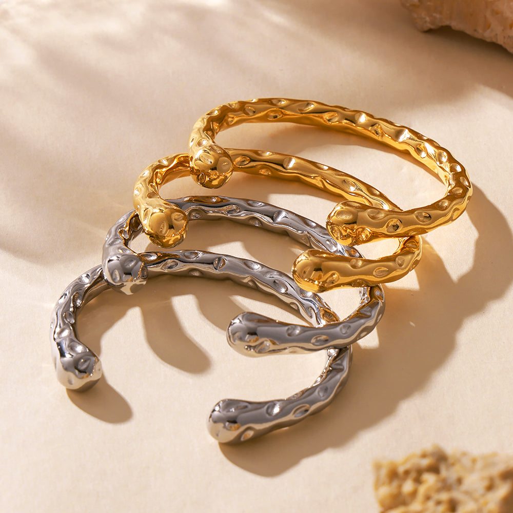 Fashion INS Style Small Open Irregular Hammer Bracelet Stainless Steel Plated 18K Gold Simple Retro Hand Jewelry